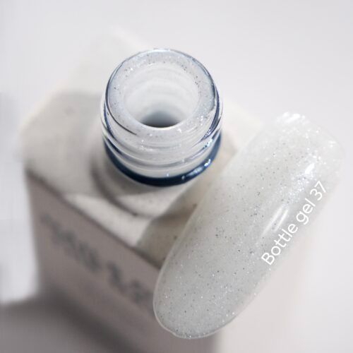 NAILSOFTHEDAY Bottle gel 37 &ndash; молочный светоотражающий гель для укрепления ногтей, 10 мл 01776 фото