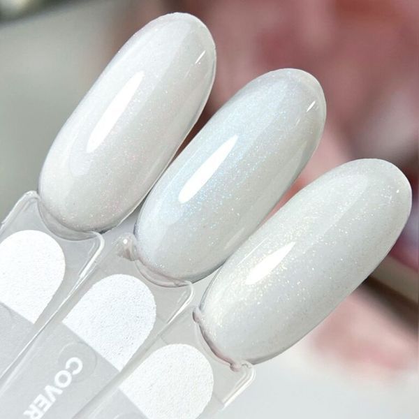 Nailsoftheday Cover base NEW Formula milk 06 &mdash; молочне, напівпрозоре з блакитним шимером, який створює ефект більш холодного відтінку, камуфлююче базове покриття для нігтів, 10 мл 00544 фото
