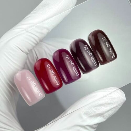 NAILSOFTHEDAY Bottle gel 18 &ndash; классический красный сверхпрочный гель, 10 мл 01299 фото